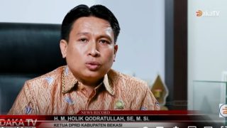 WARGA KSR CIBITUNG PROTES RENCANA PEMBANGUNAN TPST
